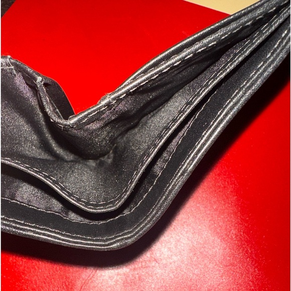 NWOT Coach Small Fold Wallet - Picture 2 of 6